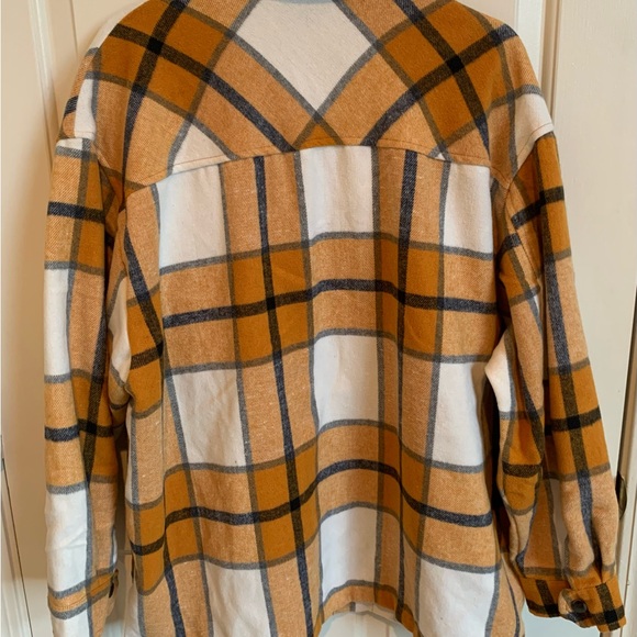 HFX Women’s Shacket. Size L. EUC - Picture 3 of 5